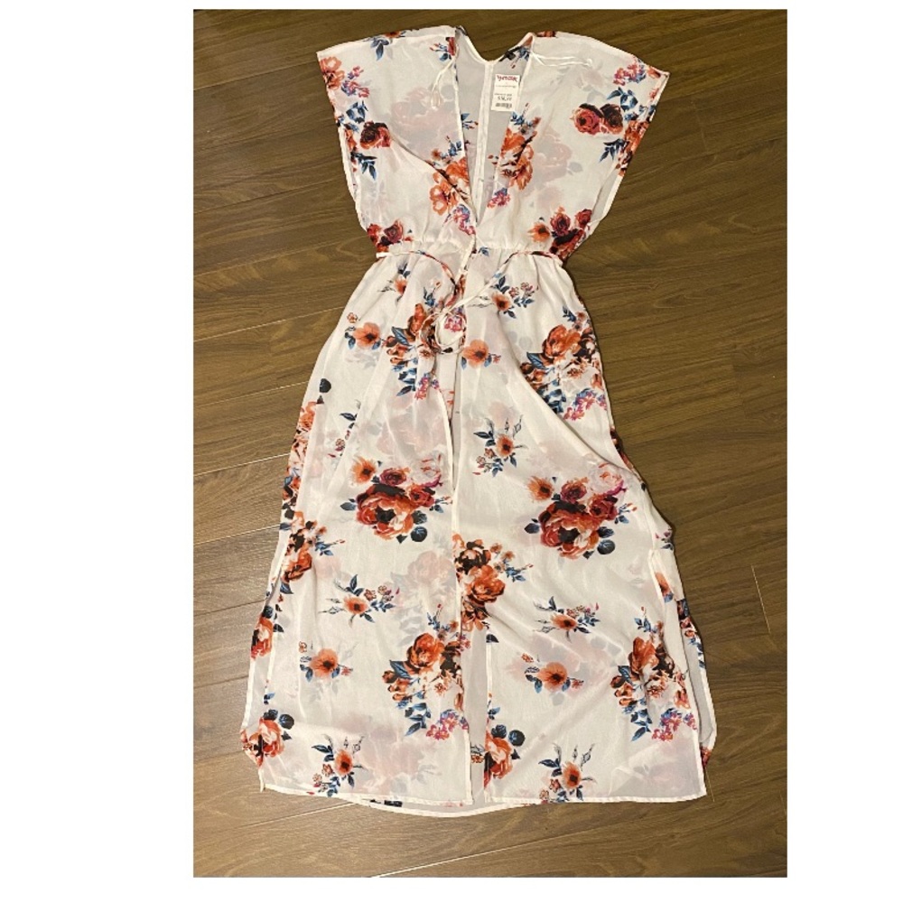 Cover up dress perfect for brunch, the beach, pool